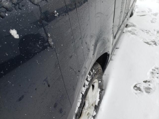 2010 VOLKSWAGEN ROUTAN SE 2V4RW3D18AR272447
