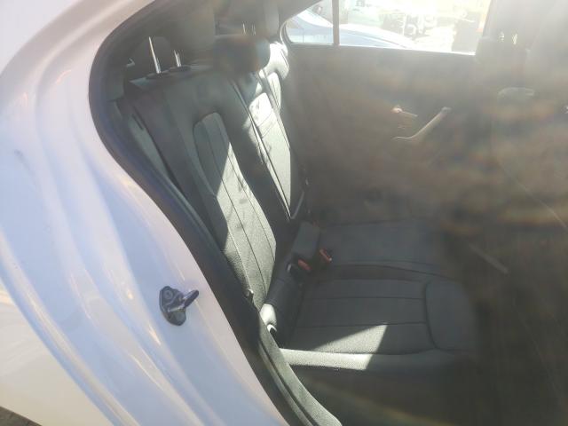 2019 MERCEDES-BENZ A 220 4MAT WDD3G4FB4KW027233