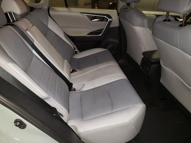 2019 TOYOTA RAV4 XLE P 2T3A1RFV6KC039197