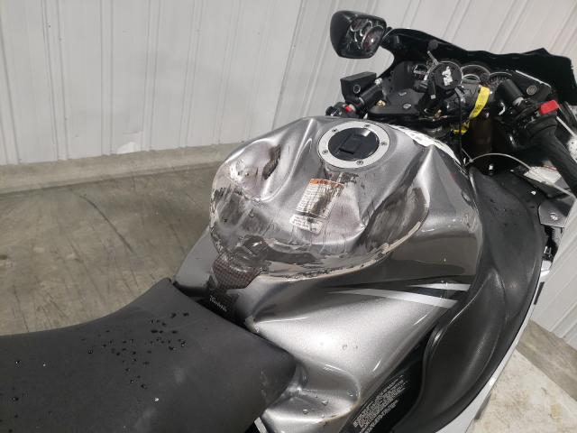 2009 SUZUKI GSX1300 R JS1GX72A392102428