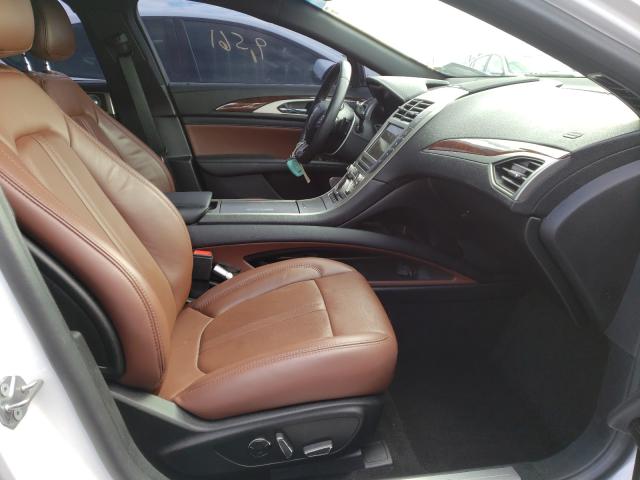 2019 LINCOLN MKZ RESERV 3LN6L5EC2KR613186