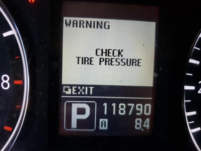 2011 INFINITI G25 JN1DV6AR0BM450040