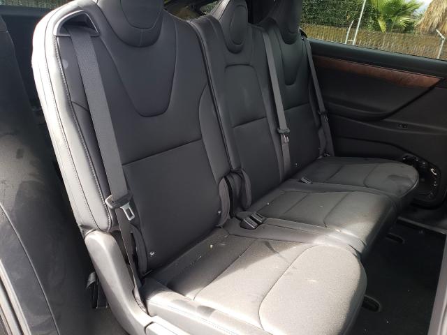 2018 TESLA MODEL X 5YJXCAE21JF126022