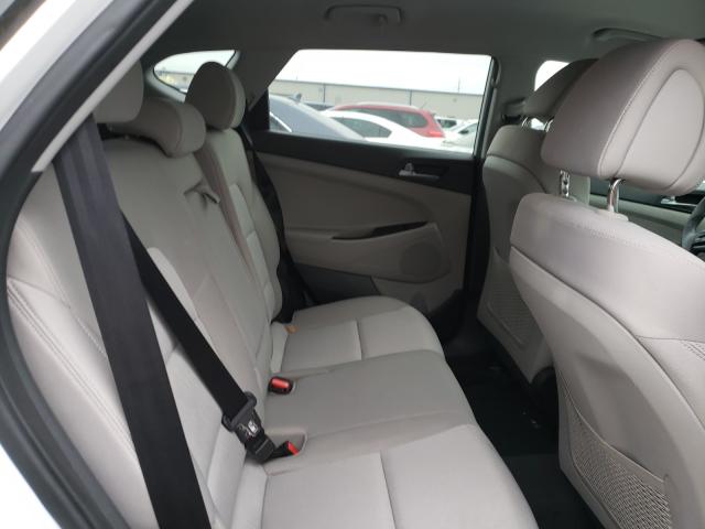2016 HYUNDAI TUCSON SE KM8J23A40GU096020