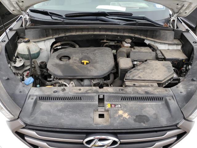 2016 HYUNDAI TUCSON SE KM8J23A40GU096020