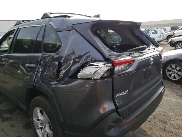 2019 TOYOTA RAV4 XLE - JTMP1RFV8KD034394