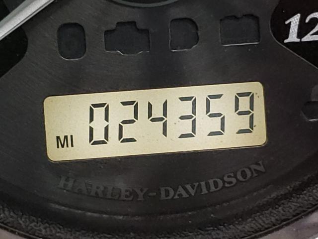 2010 HARLEY-DAVIDSON FLHTK 1HD1KEM1XAB653440