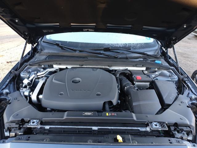 2019 VOLVO V60 T6 MOM YV1A22SK2K1341514