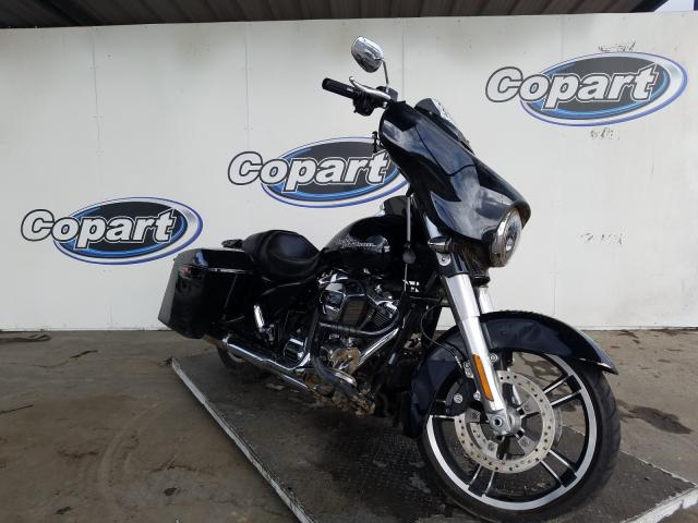 2017 HARLEY-DAVIDSON FLHXS STRE - 1HD1KRC33HB627363