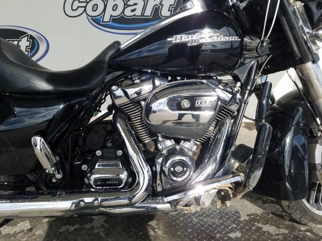 2017 HARLEY-DAVIDSON FLHXS STRE - 1HD1KRC33HB627363