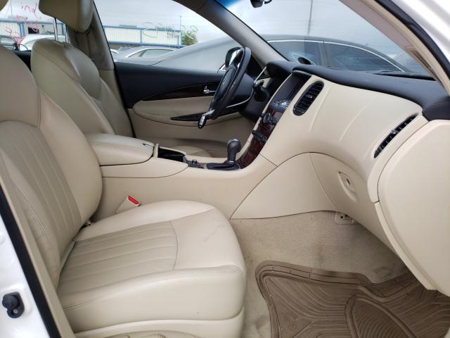 2017 INFINITI QX50 JN1BJ0RP4HM386371