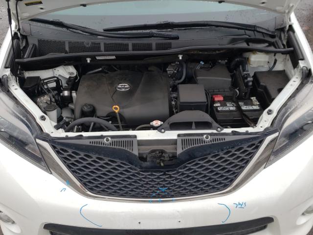 2017 TOYOTA SIENNA SE - 5TDXZ3DC9HS883776
