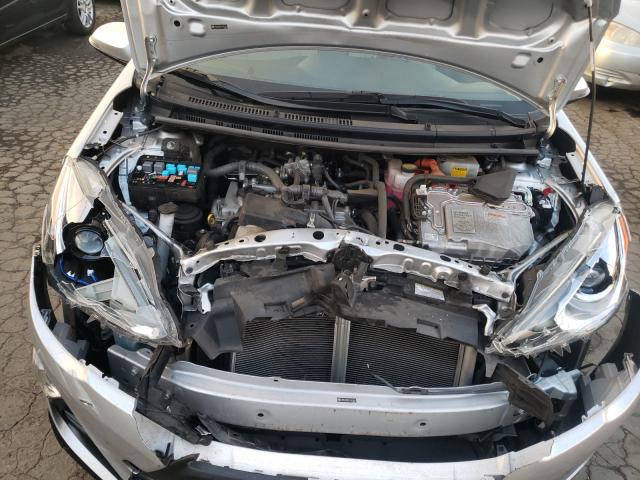2017 TOYOTA PRIUS C - JTDKDTB37H1591231
