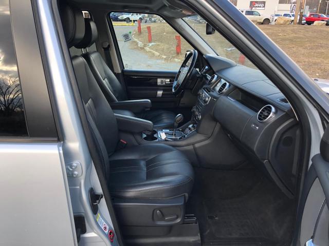 2011 LAND ROVER LR4 HSE SALAG2D43BA560576