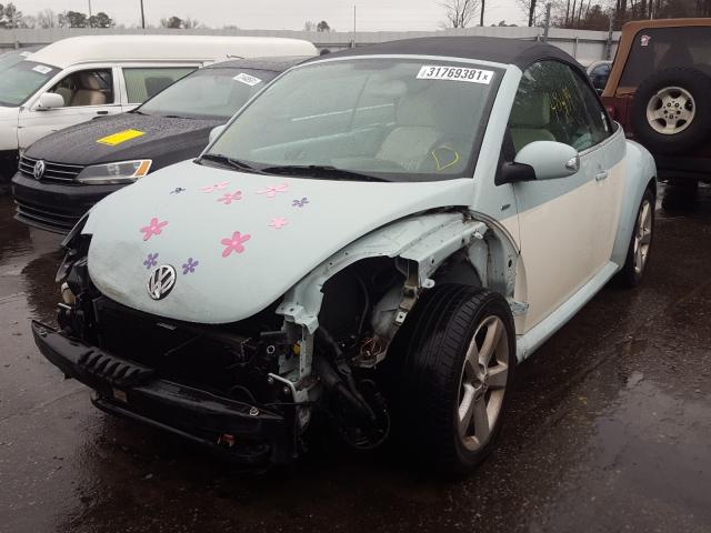 2010 VOLKSWAGEN NEW BEETLE 3VWRG3AL6AM004742