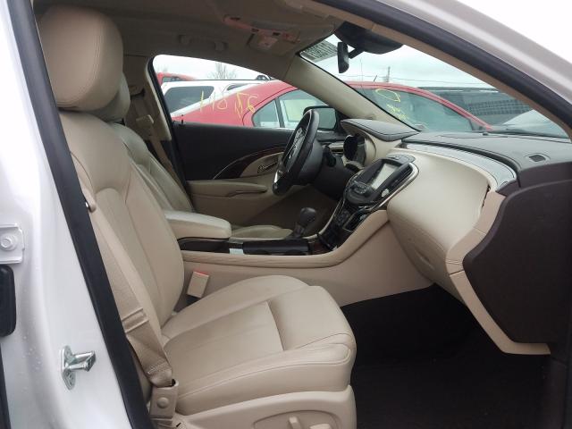 2016 BUICK LACROSSE A 1G4GB5G33GF187646