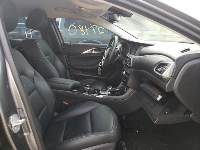 2018 INFINITI QX30 BASE SJKCH5CP6JA053029
