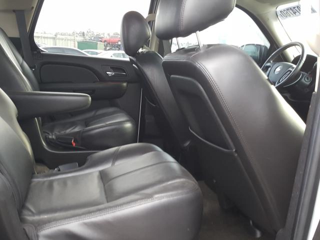 2010 CHEVROLET TAHOE K150 1GNUKBE00AR111927
