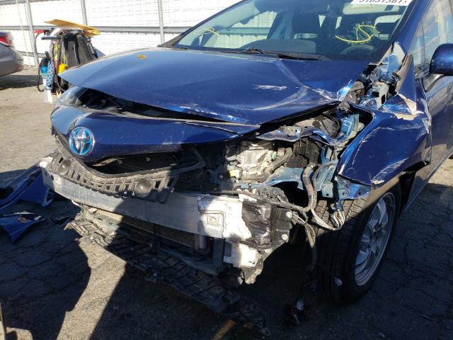 2017 TOYOTA PRIUS V - JTDZN3EU5HJ069214