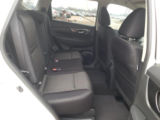 2017 NISSAN ROGUE S 5N1AT2MT5HC896619