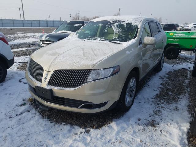 2015 LINCOLN MKT 2LMHJ5FK8FBL04268