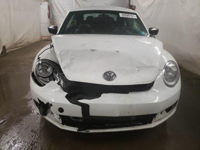 2016 VOLKSWAGEN BEETLE 1.8 3VWF17AT8GM605235