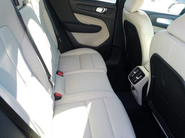 2020 VOLVO XC40 T5 MO YV4162UK9L2345124