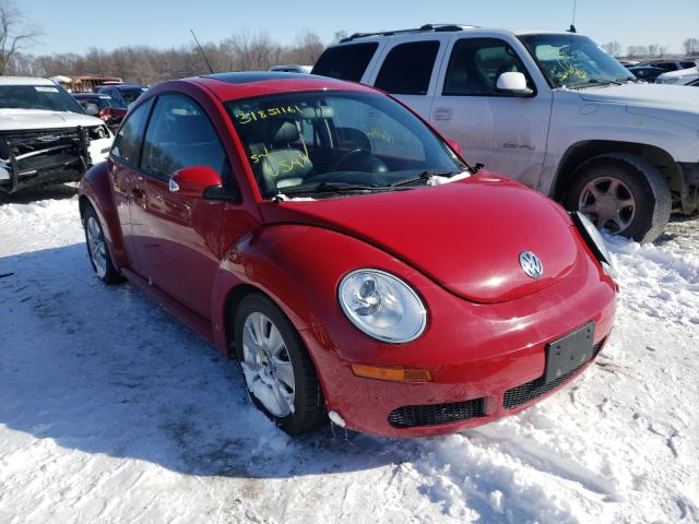 Volkswagen New Beetle 2010