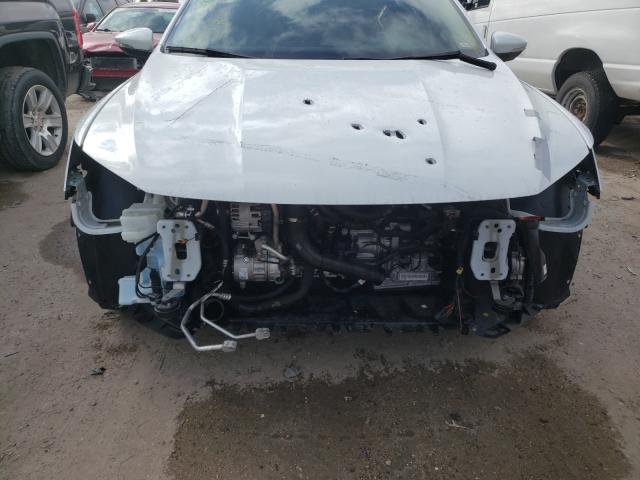 2017 VOLKSWAGEN PASSAT R-L 1VWDT7A3XHC068307