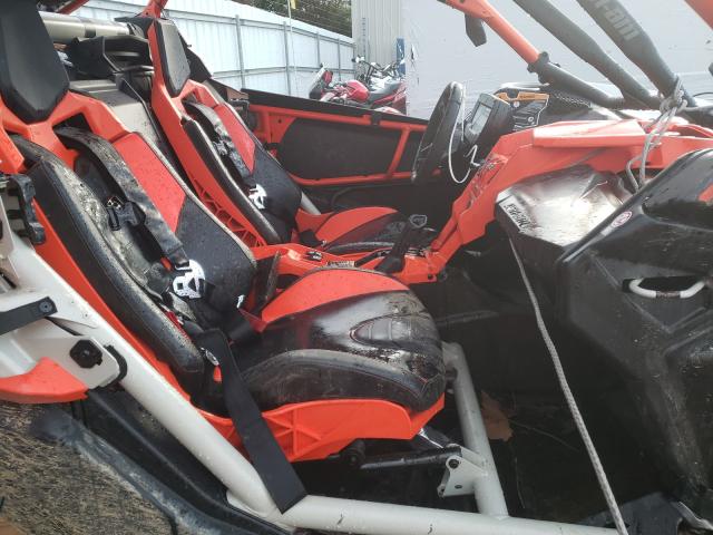2021 CAN-AM MAVERICK X - 3JBVVAV24MK000222