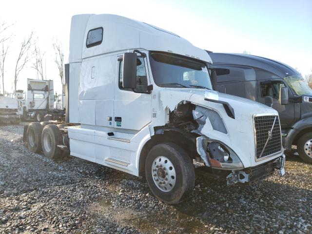 2014 VOLVO VN VNL 4V4NC9EHXEN569646