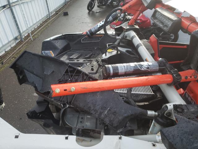 2021 CAN-AM MAVERICK X - 3JBVVAV24MK000222