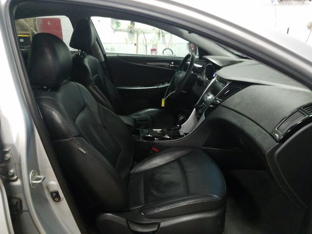 2011 HYUNDAI SONATA 5NPEC4AC3BH015840