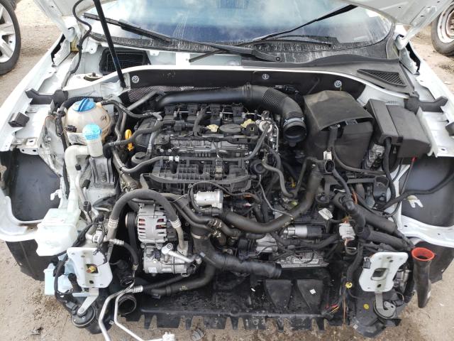 2017 VOLKSWAGEN PASSAT R-L 1VWDT7A3XHC068307