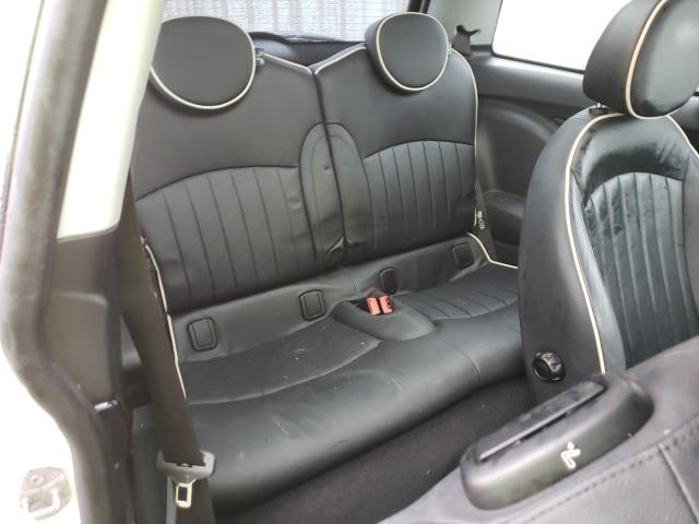2010 MINI COOPER WMWMF3C5XATZ21373