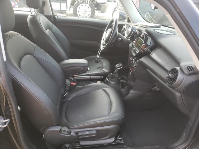 2018 MINI COOPER WMWXP5C56J2H29009