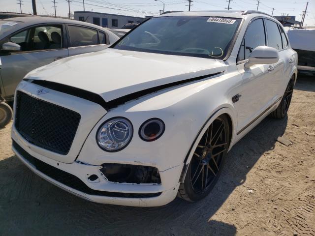 VIN SJAAC2ZV9HC013721 2017 Bentley Bentayga no.2