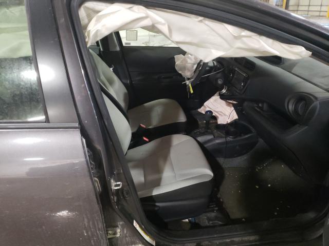 2016 TOYOTA PRIUS C JTDKDTB37G1118461