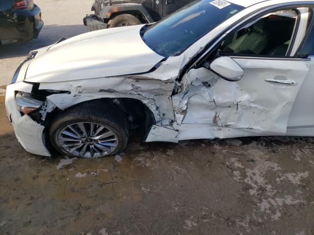 2018 INFINITI Q50 LUXE JN1EV7AP5JM366240