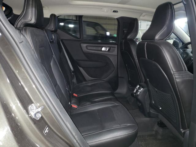 2019 VOLVO XC40 T5 IN YV4162UL0K2060089
