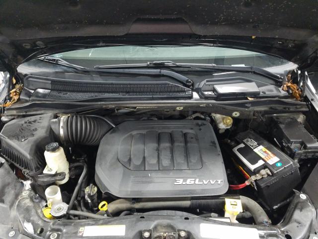 2011 VOLKSWAGEN ROUTAN SE 2V4RW3DGXBR691602