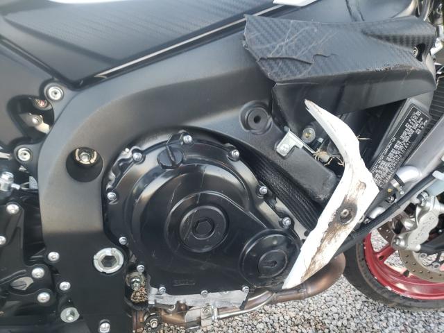 2017 SUZUKI GSX-R750 JS1GR7MA2H2101891