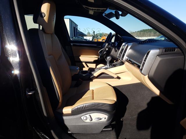 2016 PORSCHE CAYENNE WP1AA2A22GLA11599