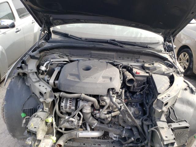 2018 VOLVO XC60 T6 LYVA22RK0JB074098