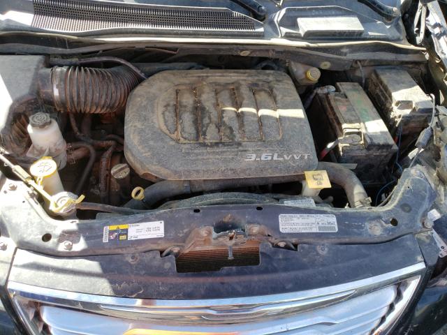 2013 CHRYSLER TOWN & COU - 2C4RC1BG6DR656780