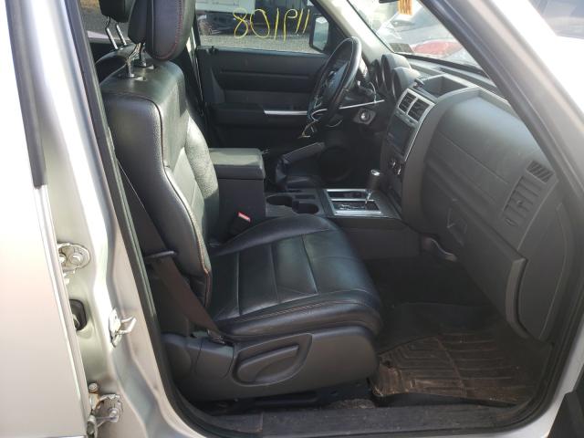 2011 DODGE NITRO SHOC 1D4PU7GX4BW520381