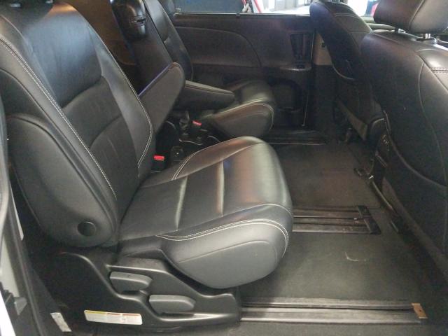 2019 TOYOTA SIENNA SE 5TDXZ3DC5KS985678