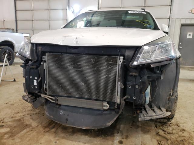 2014 CHEVROLET TRAVERSE L 1GNKRHKD1EJ370475