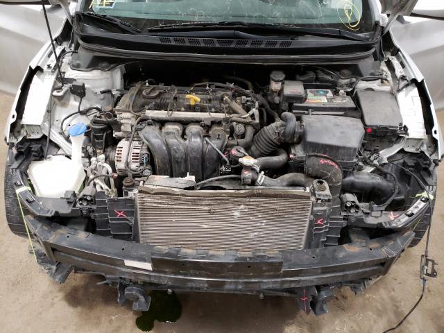 2016 HYUNDAI ELANTRA 5NPDH4AE7GH729735