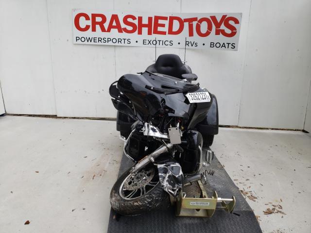 2018 HARLEY-DAVIDSON FLHTCUTG 1HD1MAD13JB856379